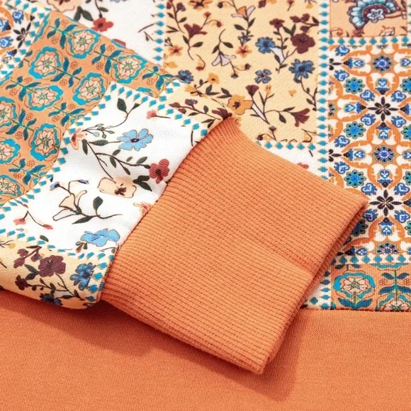 NWT Women’s Floral Patchwork Hoodie with Drawstring Orange Size Large - Picture 4 of 8